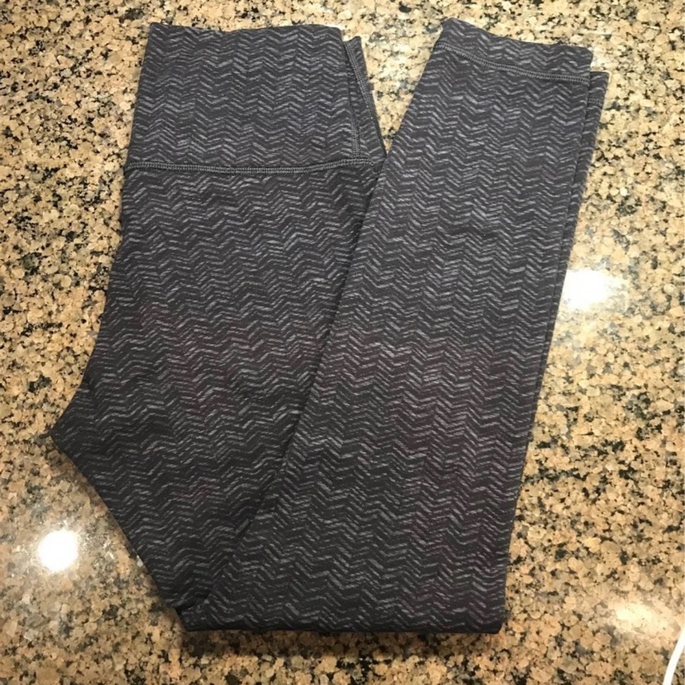 Lululemon Wunder Under 8